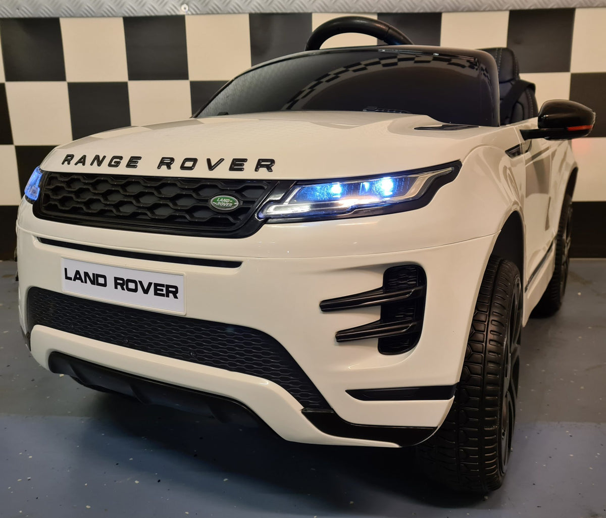 Range Rover Evoque 4x4 Kids Ride-On – 12V White